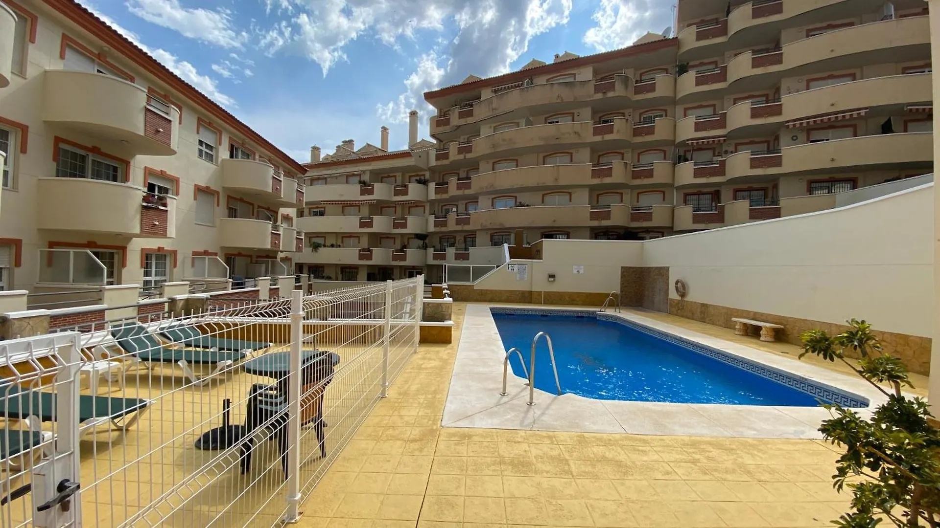 Apartment Sol Beach Benalmadena Suitemalaga Parking